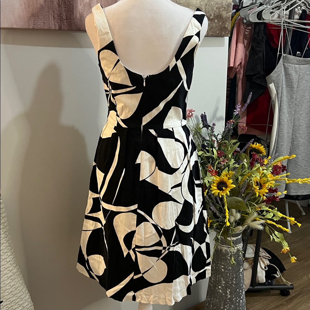 Nine West Black and White Abstract Mini Dress (R) - Picture 6 of 7